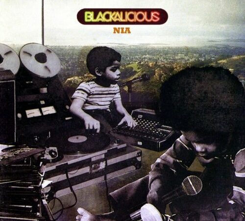 BLACKALICIOUS – Nia